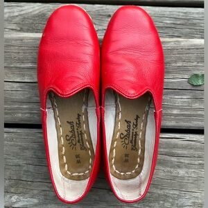 Sabah Felli Red size 38